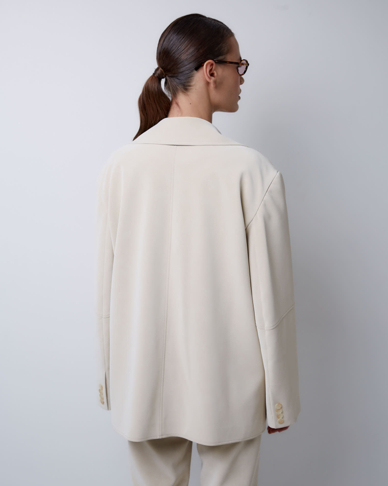 Жакет свободного кроя из искусственной замши молочный