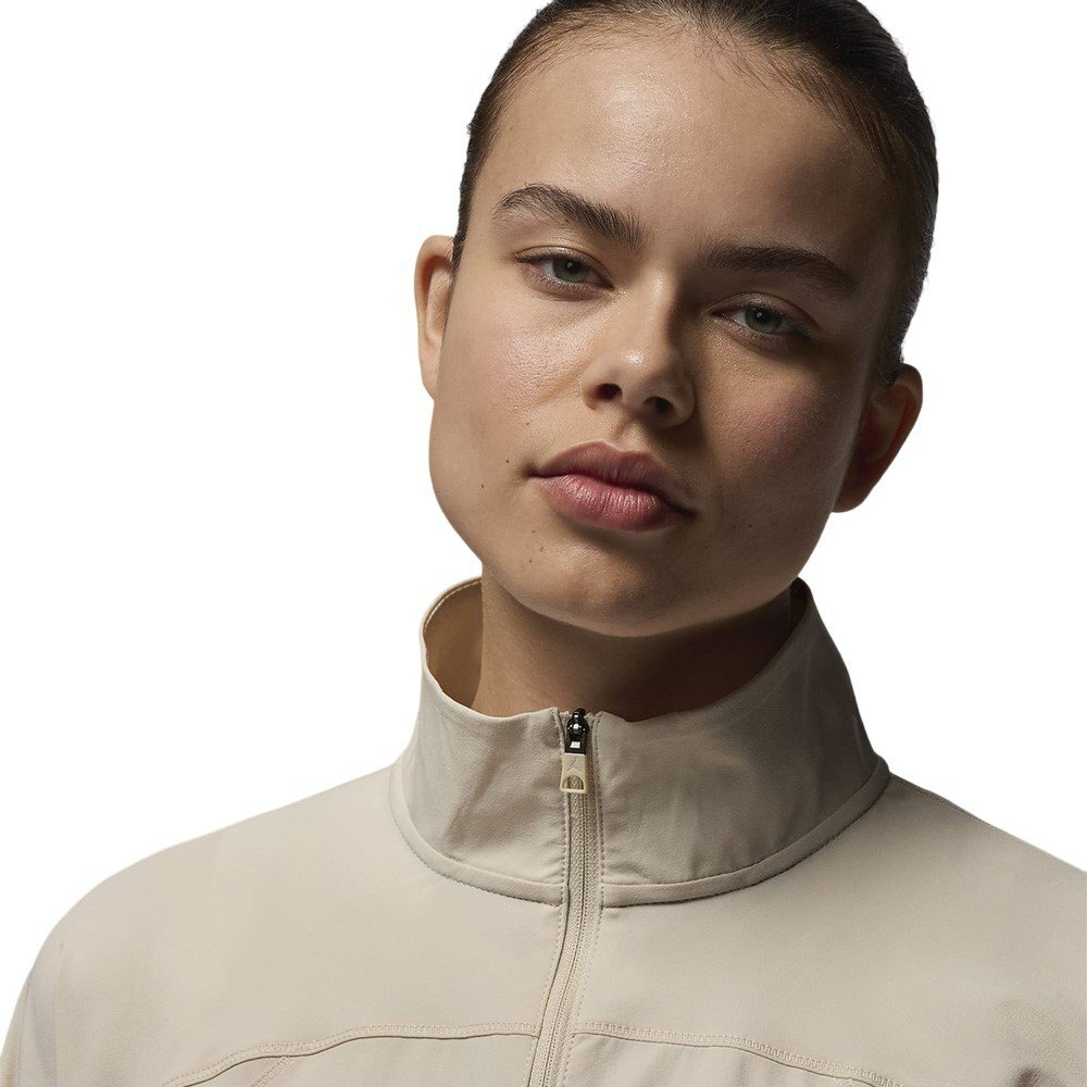 Баскетбольная женская куртка Jordan Sport Dri-FIT Jacket Beige