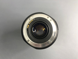 Canon EF 75-300mm 4-5.6 IS