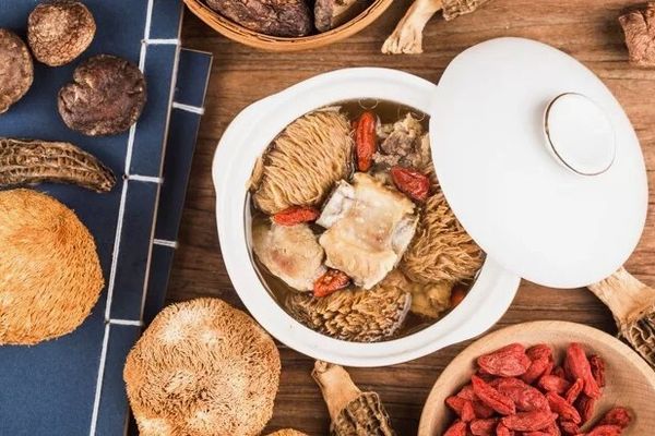 Три простых блюда из ежовика гребенчатого