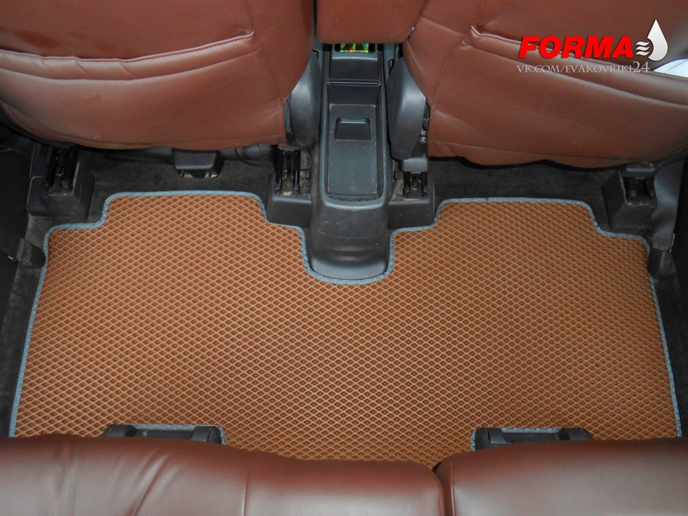 Toyota Ractis 1 поколение P100 (10.2005 - 10.2010) 2WD
