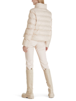 Marc-Cain-Ad_HerbstWinter-2022_612_TA 12.02 W72_3
