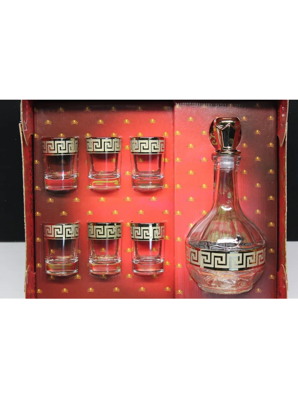 Набор графин и 6 стопок