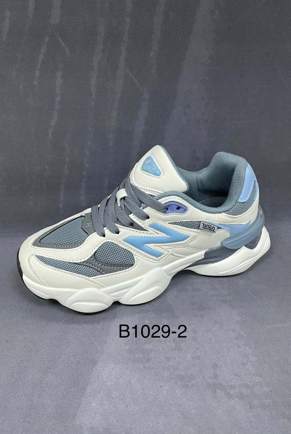 Кроссовки по 8 пар (36-41)р. / B1029/2