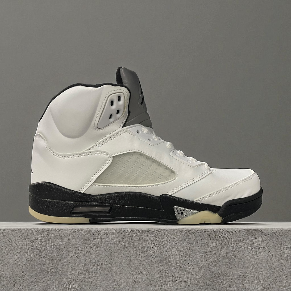Nike Air Jordan 5 Retro • White Black