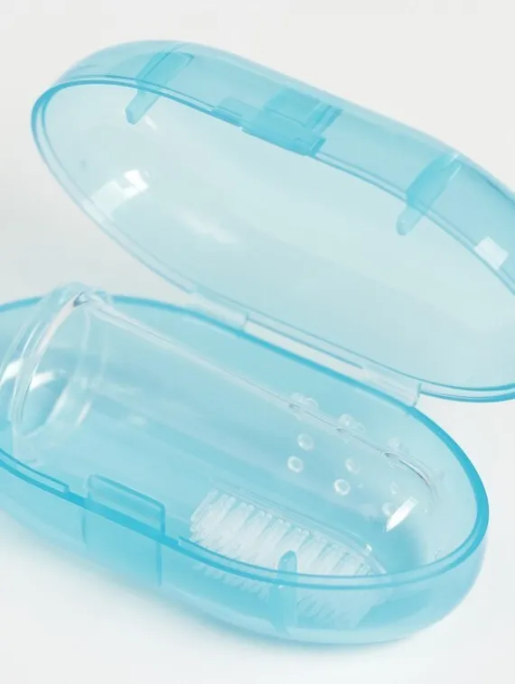 Детская зубная щетка, прорезыватель - массажер на палец, силиконовая, в контейнере, на палец от 3 мес.