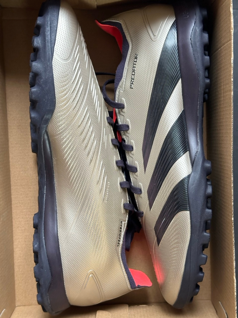 Сороконожки adidas Predator League TF - серый