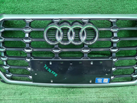 Решетка радиатора Audi Q3 2 (2018-н.в.)