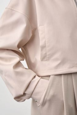 Куртка с воротом укороченная жемчужного цвета