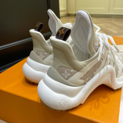 Louis Vuitton Archlight