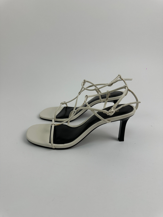 Босоножки Mango