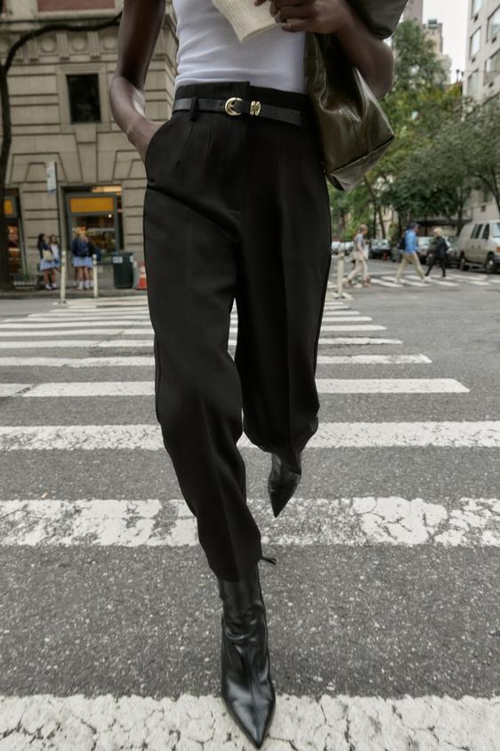 ZARA БРЮКИ С ВЫСОКОЙ ПОСАДКОЙ И РЕМНЕМ, ЧЕРНЫЙ