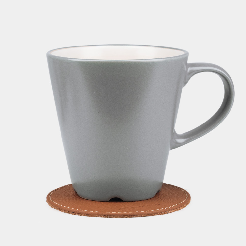 Подстаканник кожаный коричневого цвета