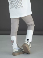 Костюм для девочки спортивный на осень