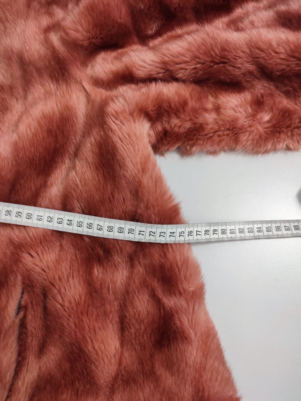 Шуба модная 44 размер