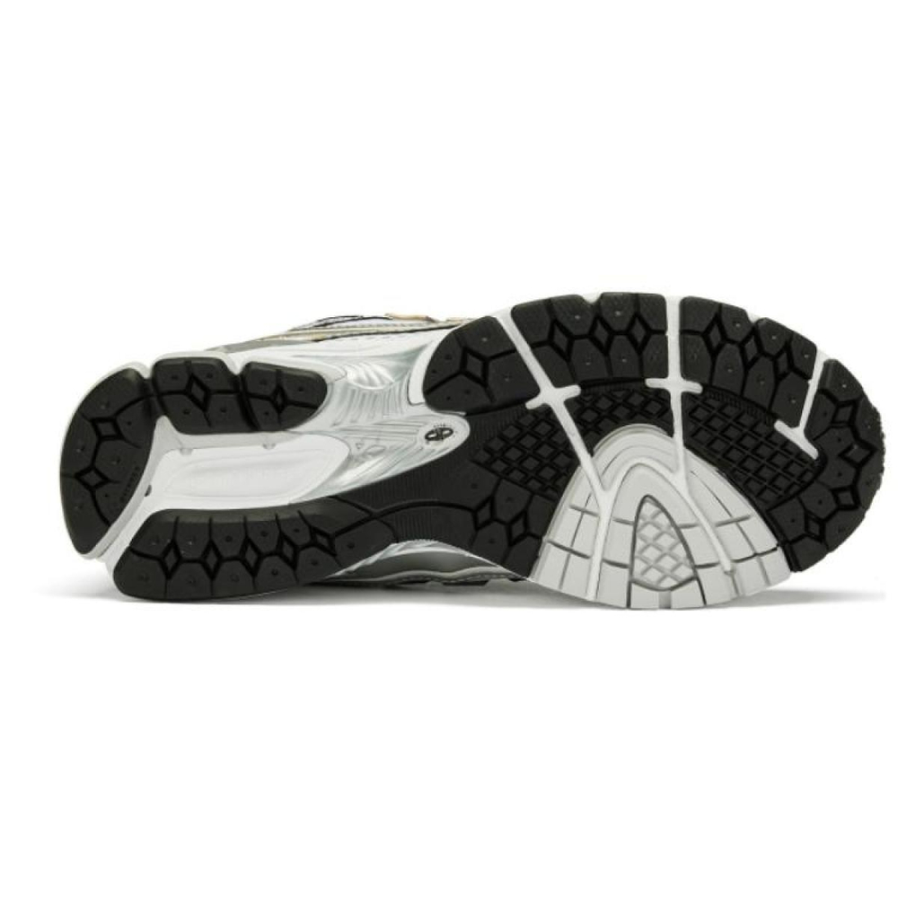 Кроссовки New Balance 1906R White Silver Metallic