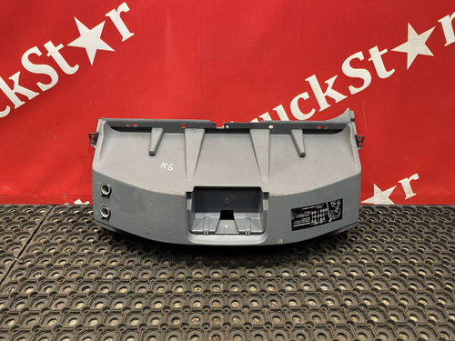 Накладка на торпедо средняя часть