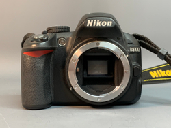 Nikon D3100 Kit 18-55mm 14.895 Кадров