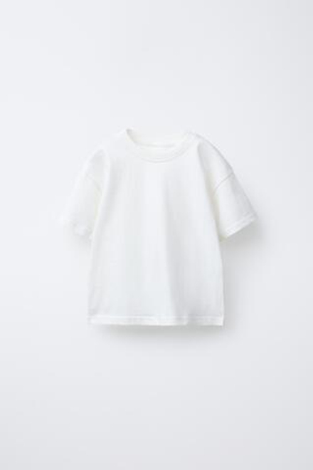 ZARA НАБОР ИЗ ТРЕХ ОДНОТОННЫХ ФУТБОЛОК, БАКЛАЖАНОВЫЙ