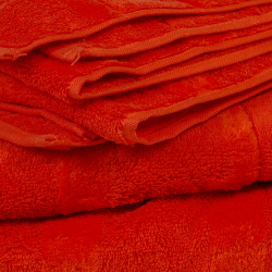 Махровое полотенце Noblesse 1002 красное от Cawo Германия