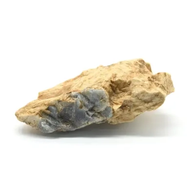 Корунд сапфир в породе 64*35*20 мм, 44 гр.