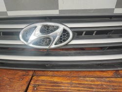 Решетка радиатора Hyundai Creta 1 (GS) 16-20 Б/У Оригинал 86351m0000