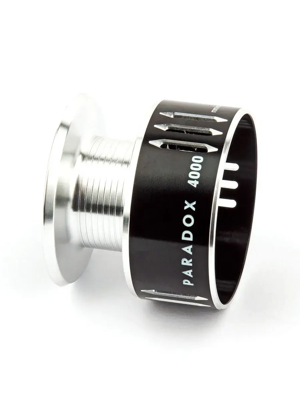 Катушка безынерционная спиннинговая Paradox 2000