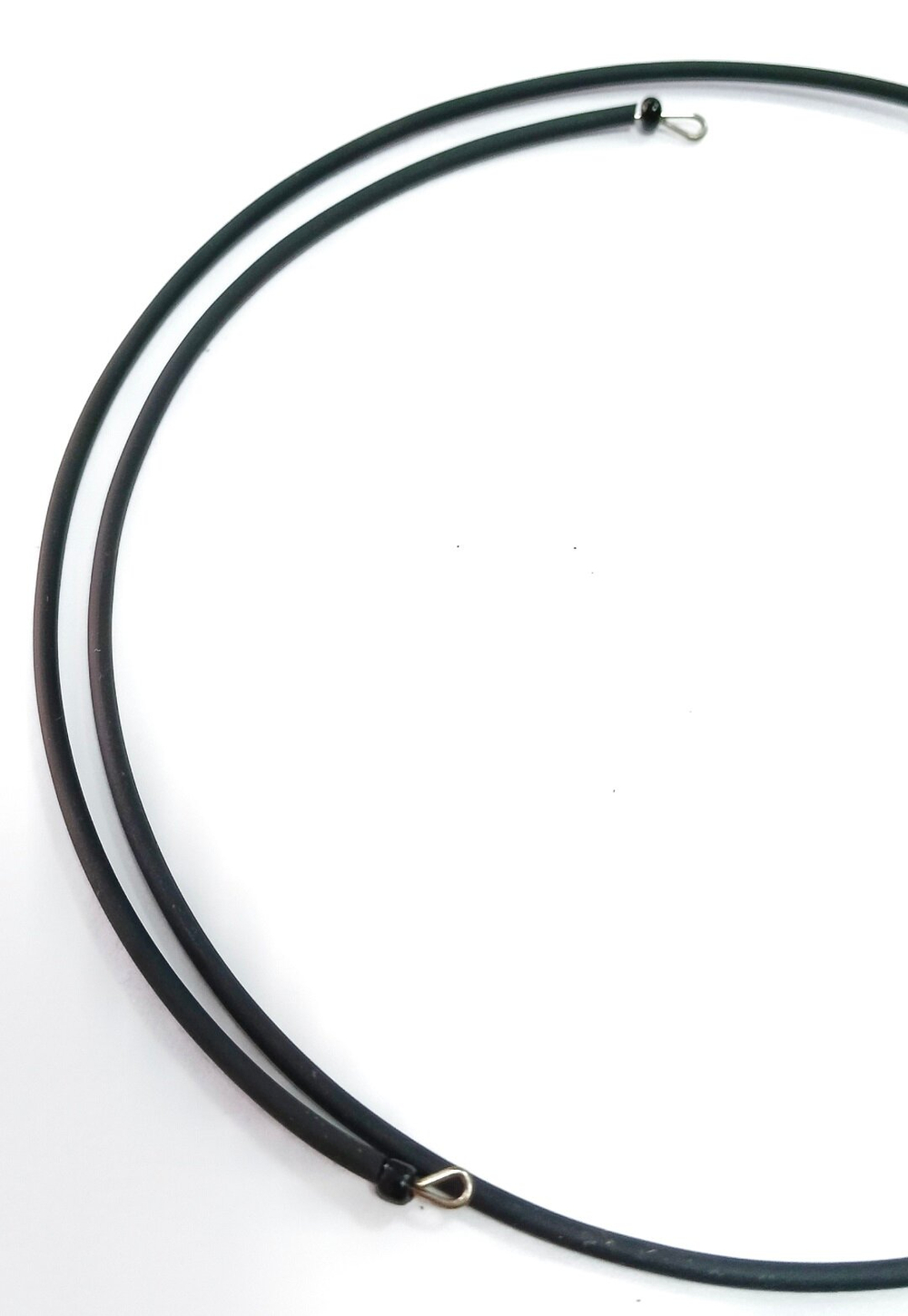 Чокер на шею,каучук,янтарь