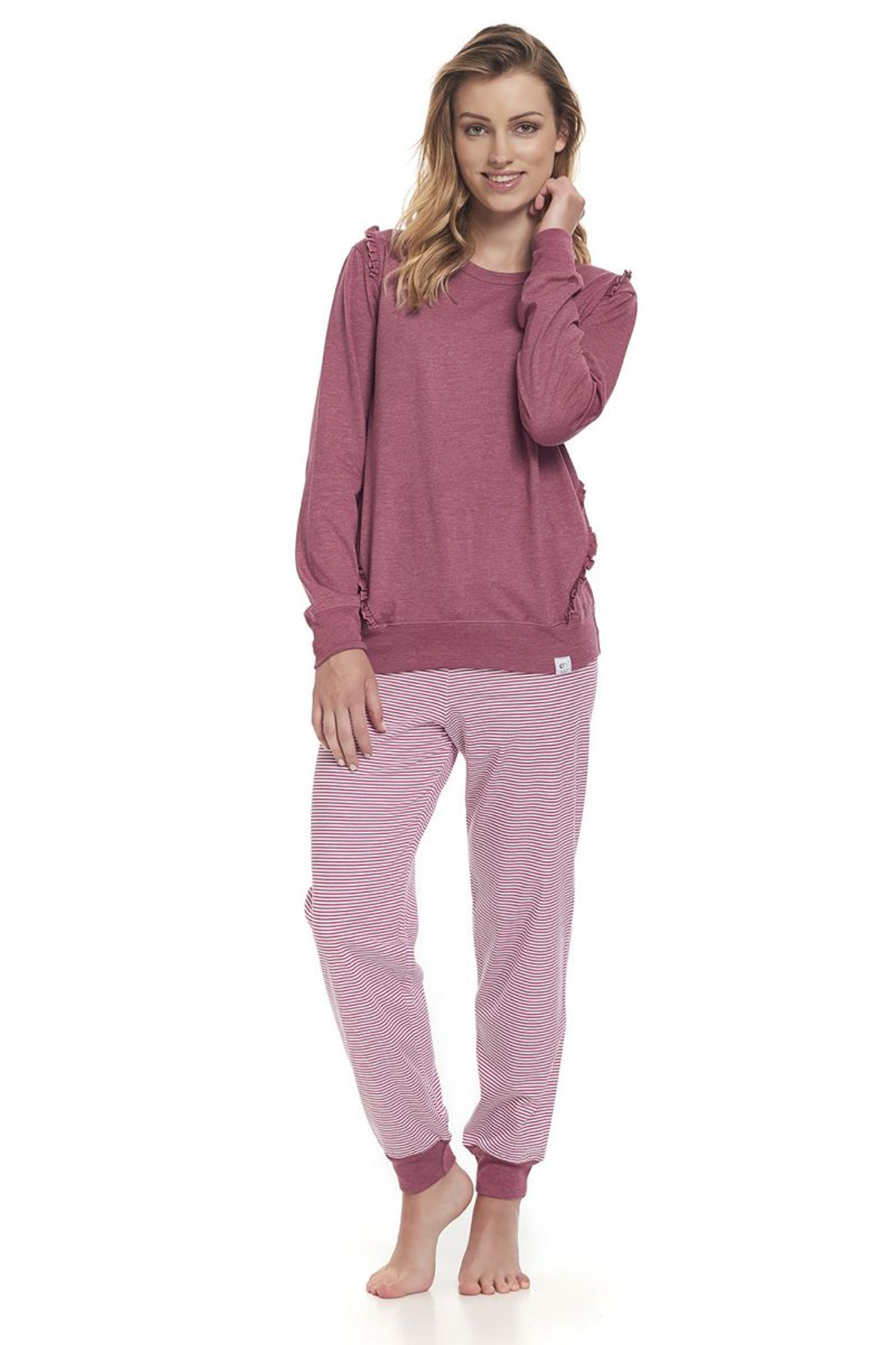 Пижама с отделкой рюшами на плечах и в пройме (Размер: L) (Цвет: светло-бордовый)