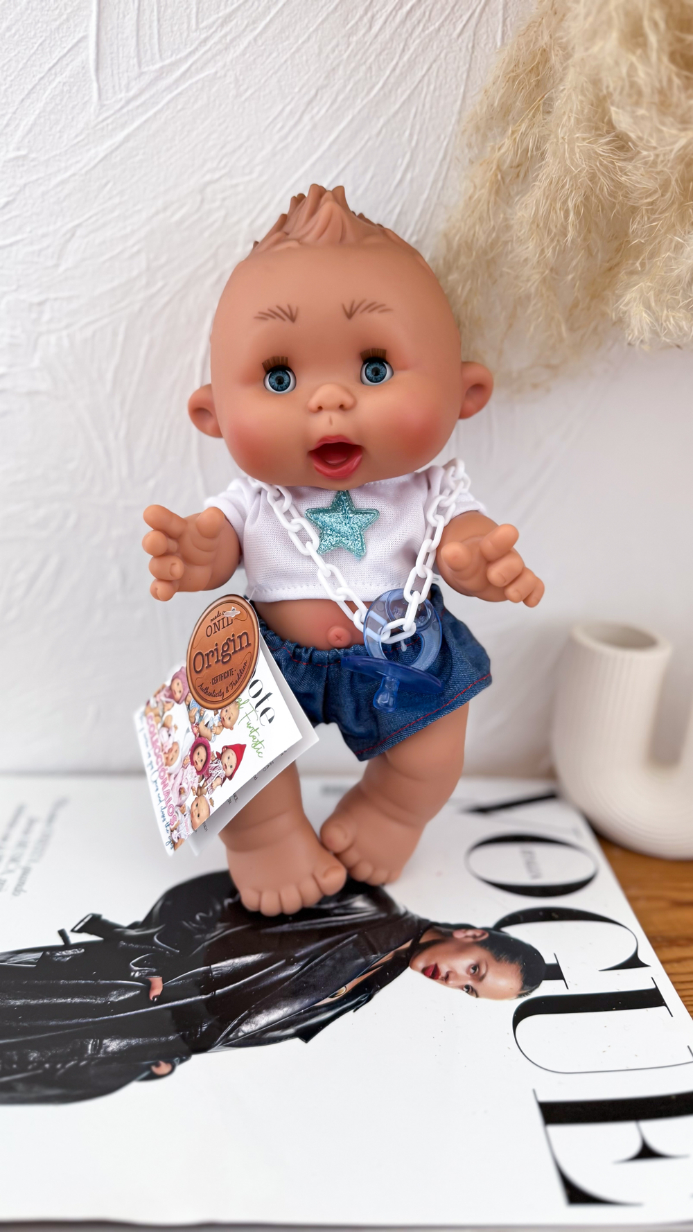 Ванильный пупс без волос с закрывающимися глазками