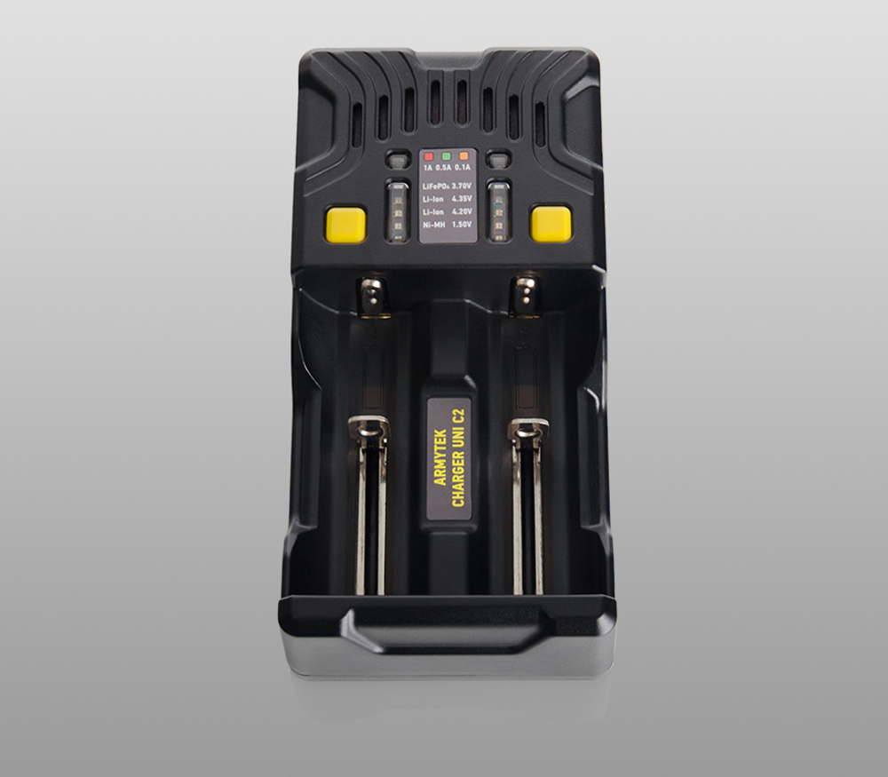Универсальное зарядное устройство Armytek Uni C2 - фото 2