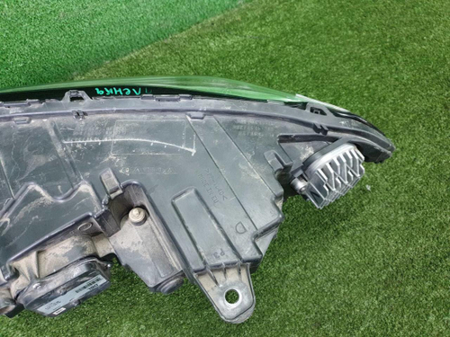 Фара правая Volvo XC90 2 (2014-2019) Full LED (В пленке)