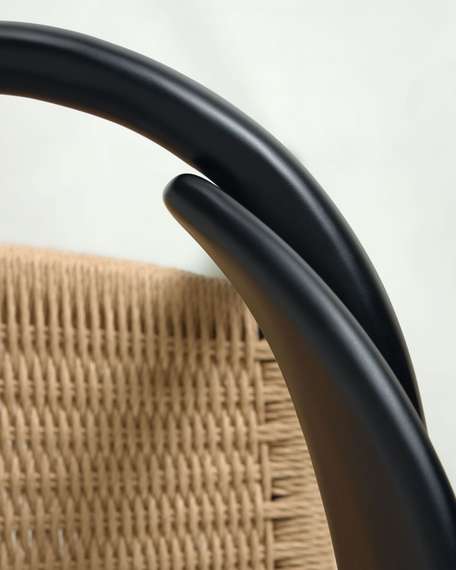 Стул Glynis черный с натуральным сиденьем | La Forma | Испания | Купить в Hallberg.ru