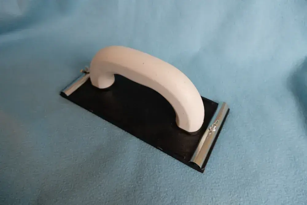 Терка шлифовальная под сетку или шкурку сеткодержатель