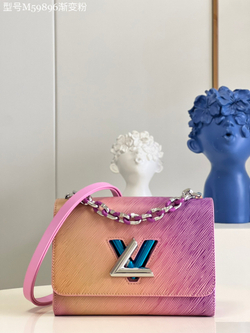 Louis Vuitton Twist MM