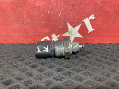 Датчик давления масла 2018 год.