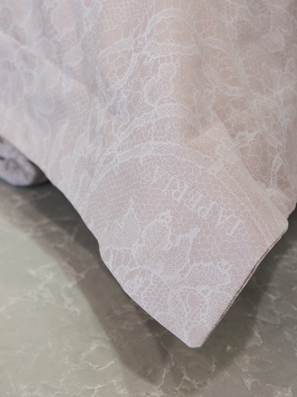 Постельное белье Lace Rose