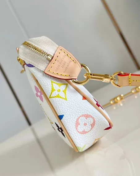 Клатч Louis Vuitton x TM клатч Pochette Accessoires
