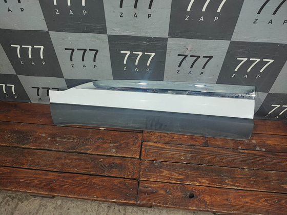 Накладка двери передней левой Chery Tiggo 8 Pro 21-нв Б/У Оригинал 609000051AA