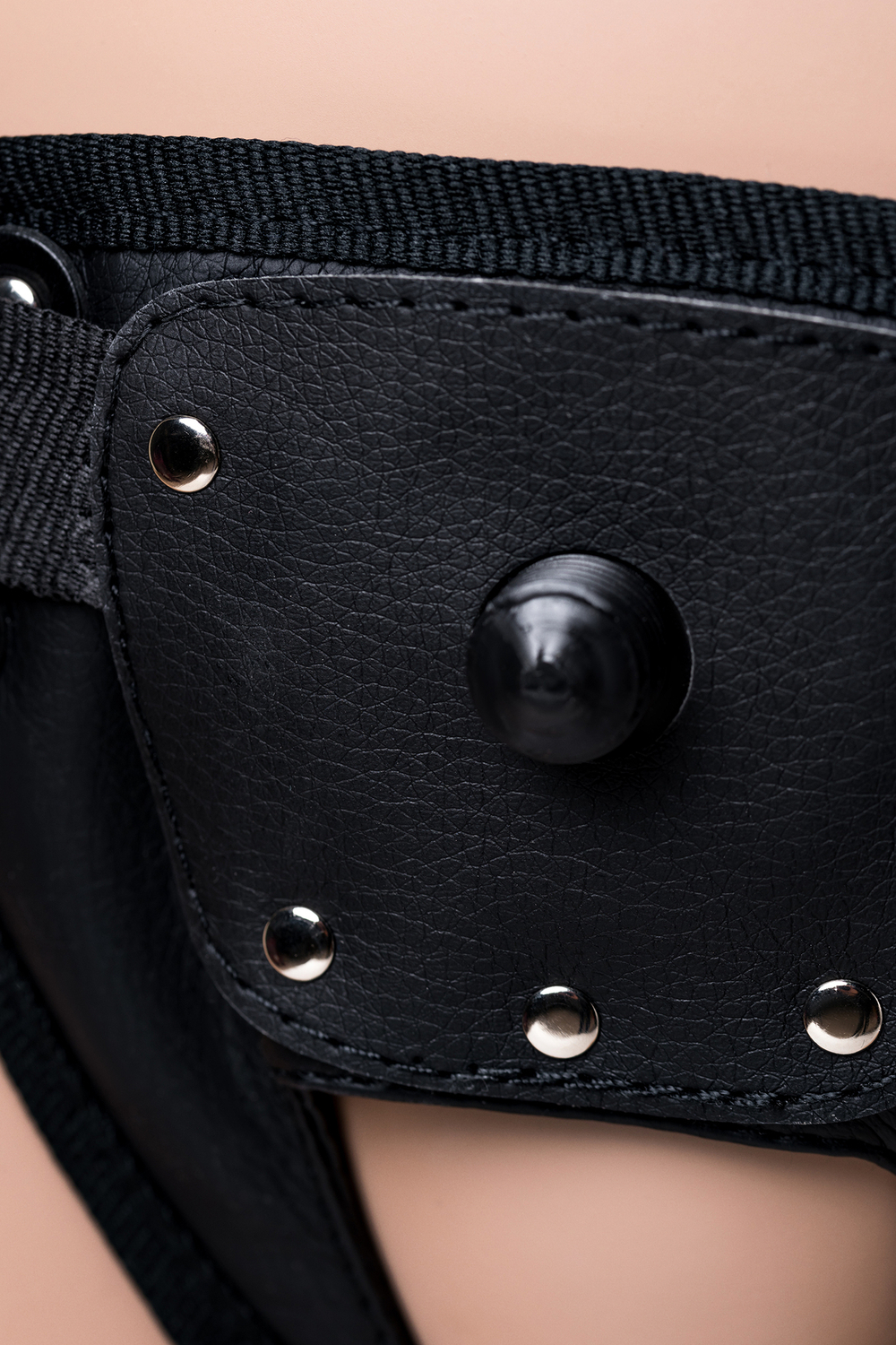 Страпон на креплении LoveToy с поясом Harness 17,5 см