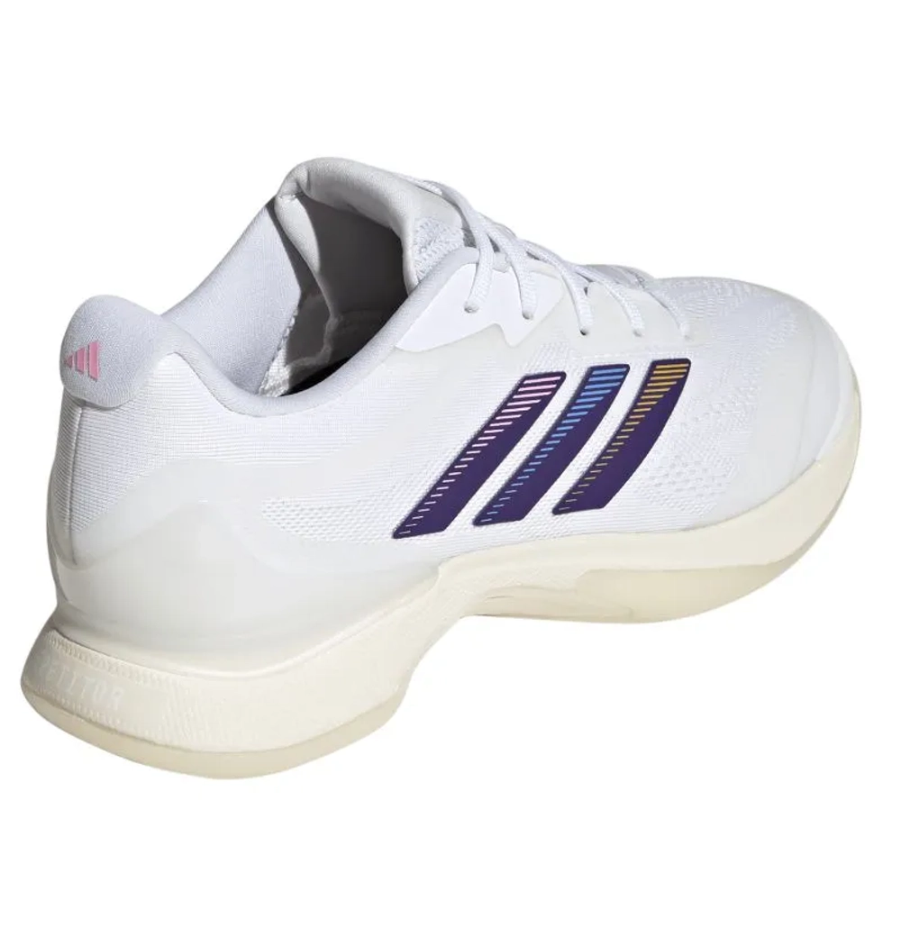 Женские теннисные кроссовки Adidas Avacourt 3 - footwear white/core purple/off white