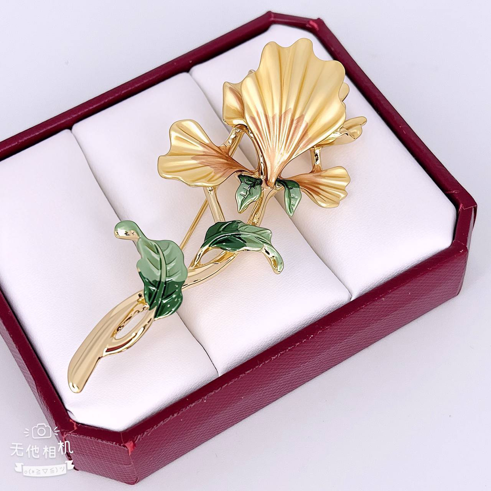 Брошь Jewelry - арт010