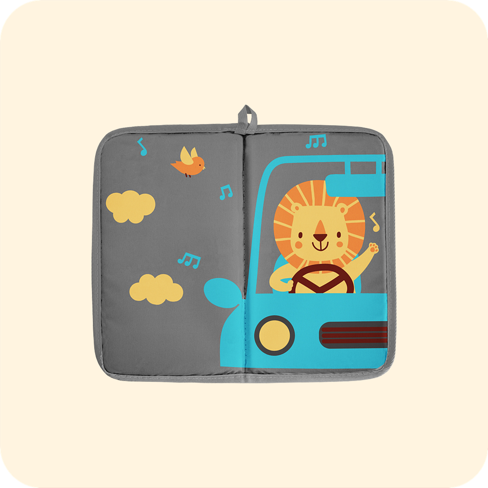 Коврик для переобувания. Львенок в машинке