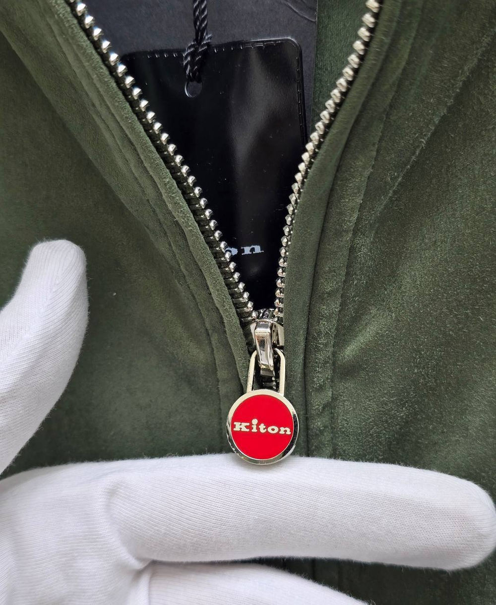 Ветровка Kiton