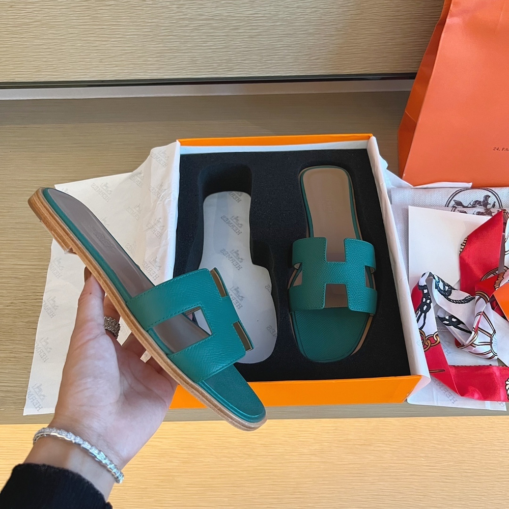 Hermes Oran Sandal