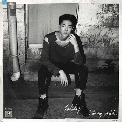 Альбом HOLIDAY - INTO MY WORLD 2nd Single Album