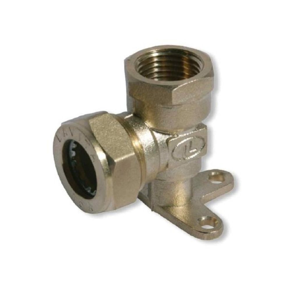 Угол 15А*1/2&quot; вн. с крепл. Никель