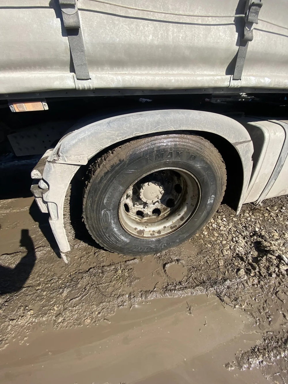 Shacman (Shaanxi) SX* 4x2 Седельный тягач SX4188YY381 (Дизельный, 12,5 л, 473 л.с., АТ)