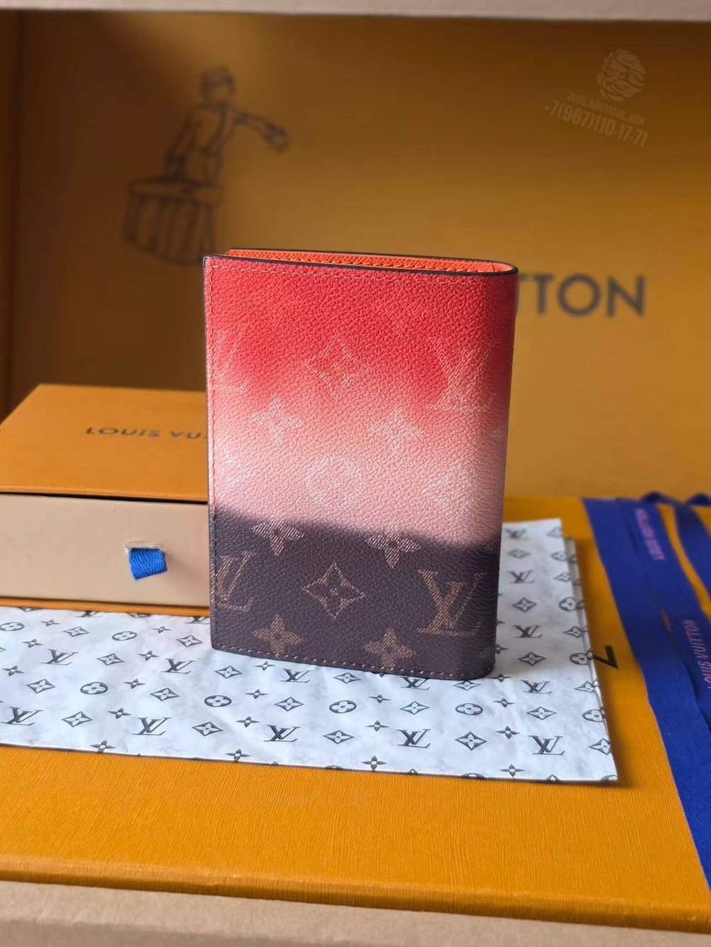 Обложка для паспорта Louis Vuitton