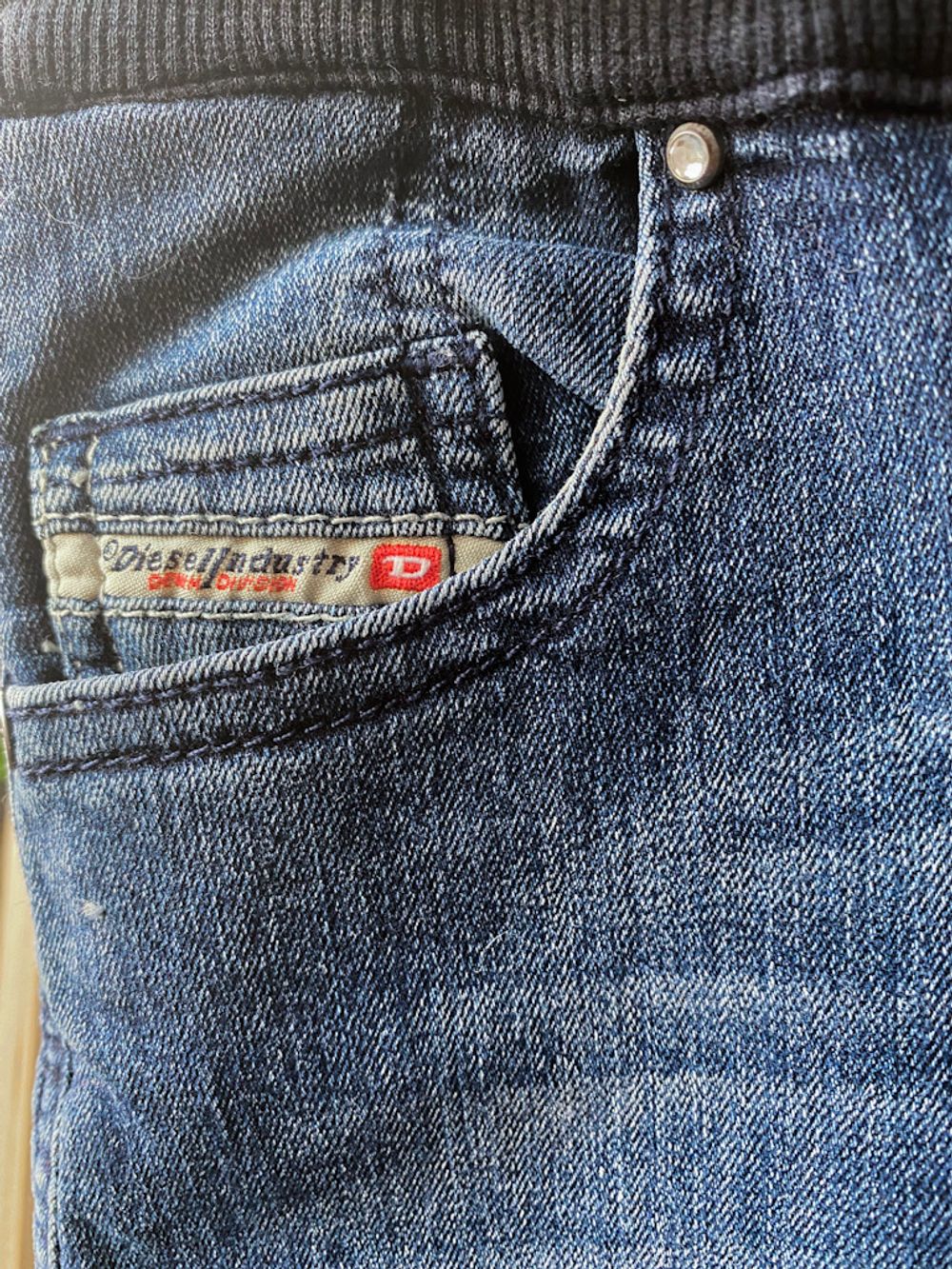 Джинсы Diesel, 92